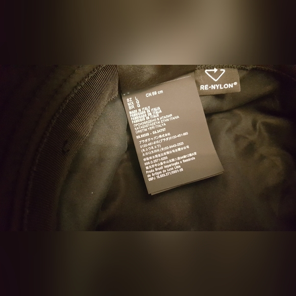 L size Prada hat - Picture 5 of 5